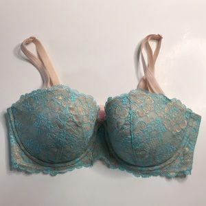 Victoria Secrets Dream Angels Multi-Way Lace Bra